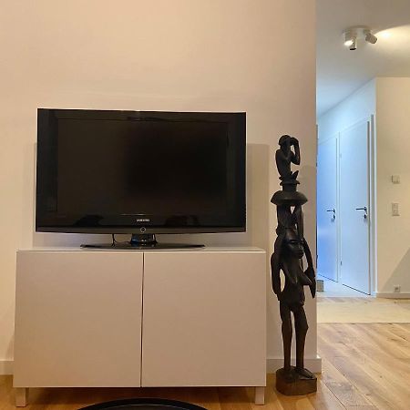 Modern Studio Gardenia_Gartenwohnung Alte Donau Вена Экстерьер фото